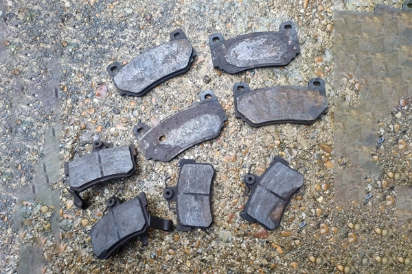 New performance brake discs and pads for an MG ZT.